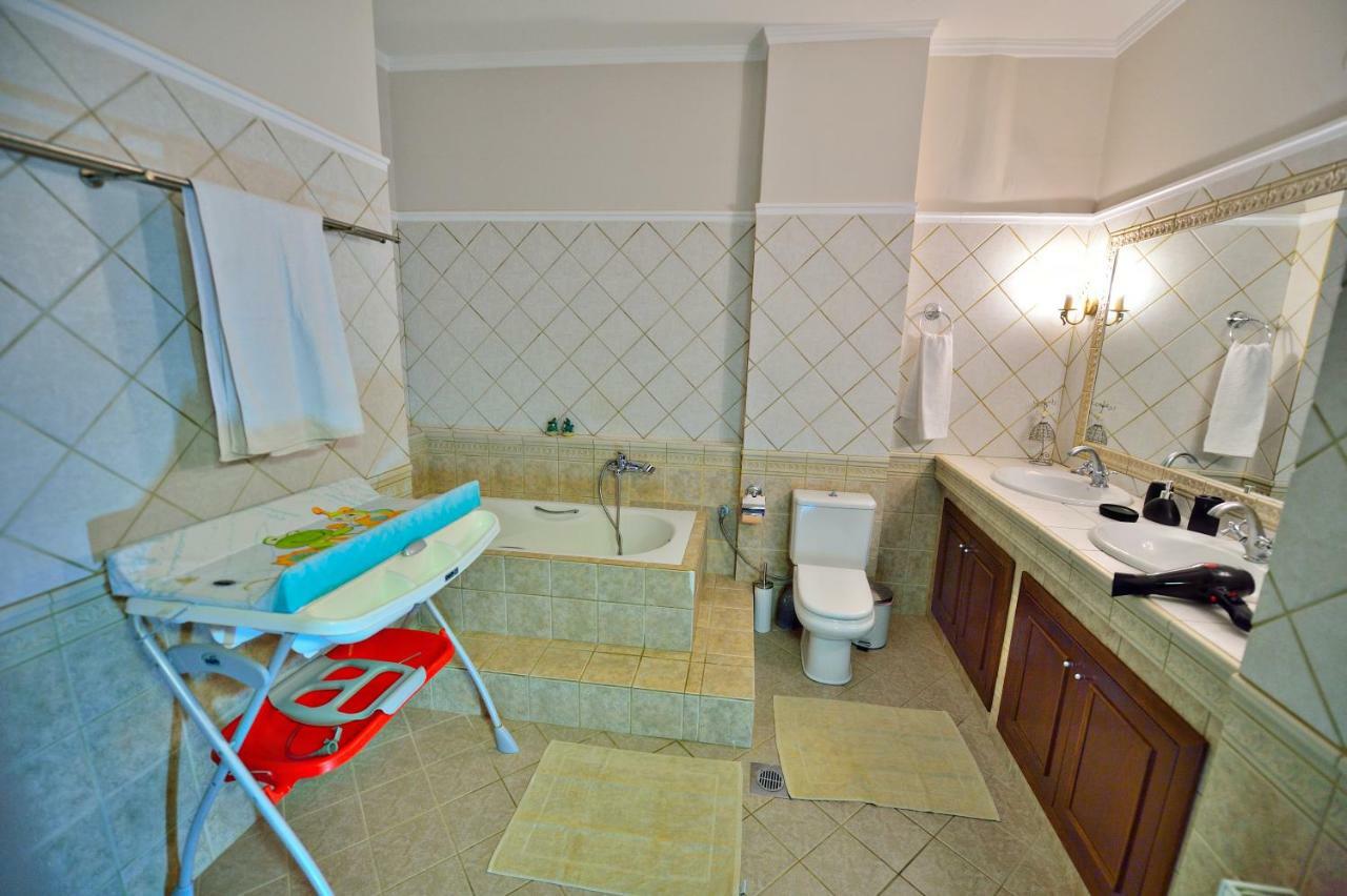 Fillis Luxury Maisonette Apartment Kissamos Bagian luar foto
