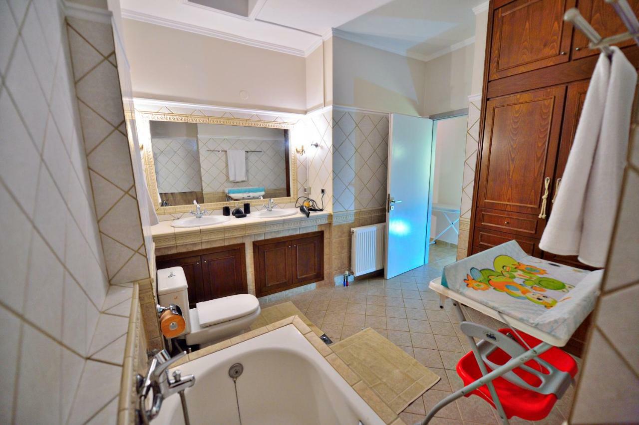 Fillis Luxury Maisonette Apartment Kissamos Bagian luar foto